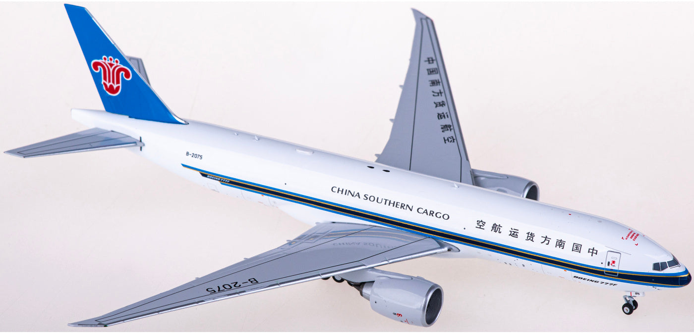 1:400 NG Models NG72018 China Southern Cargo Boing 777F B-2075 +Free Tractor