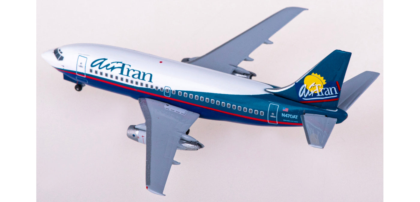 1:400 AeroClassics AC411181 AirTran Airways Boeing 737-200 N470AT Aircraft Model+Free Tractor