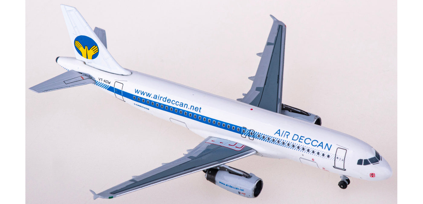 1:400 AeroClassics AC411254 Air Deccan Airbus A320 VT-ADW Aircraft Model+Free Tractor