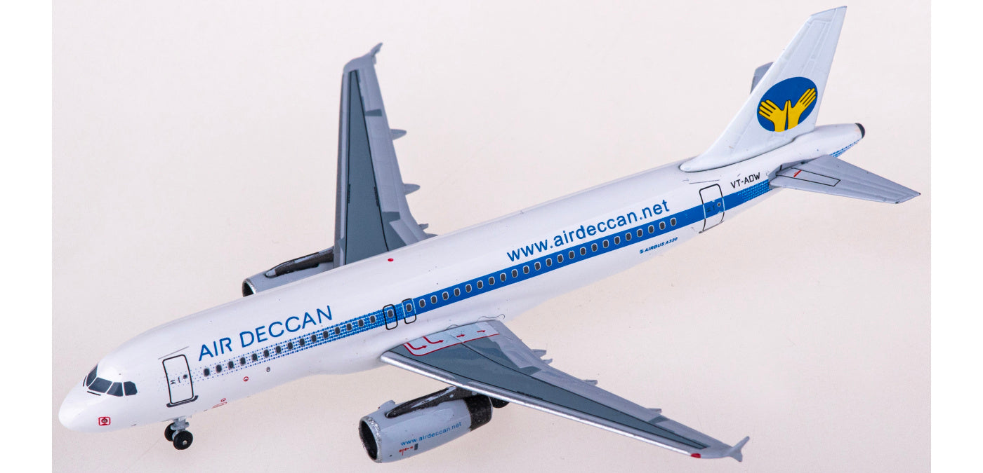 1:400 AeroClassics AC411254 Air Deccan Airbus A320 VT-ADW Aircraft Model+Free Tractor