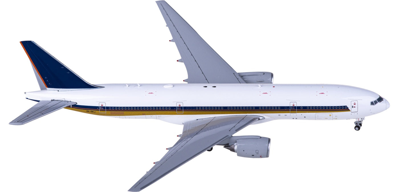 1:400 JC Wings LH4272 Air New Zealand Boeing 777-200ER ZK-OKJ Aircraft Model+Free Tractor