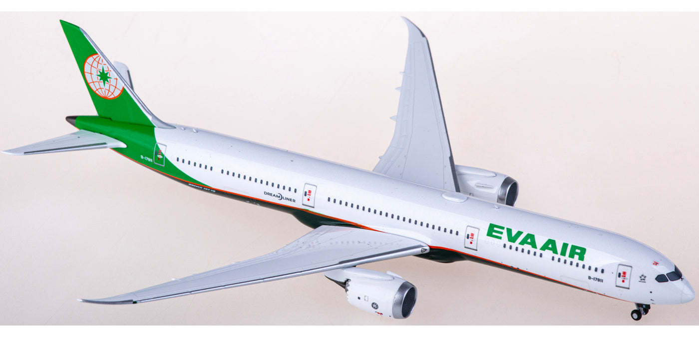 1:400 NG Models NG56020 EVA Air Boeing 787-10 Dreamliner B-17811+Free Tractor