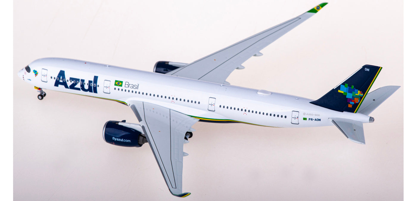 1:400 NG Models NG39043 Azul Airbus A350-900 PR-AOW+Free Tractor