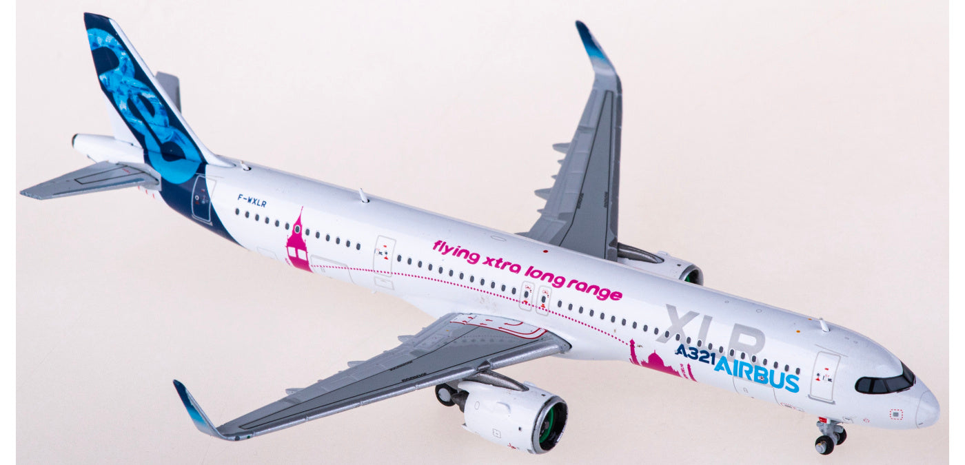 1:400 JC Wings LH4301 Airbus Airbus A321XLR F-WXLR Aircraft Model+Free Tractor