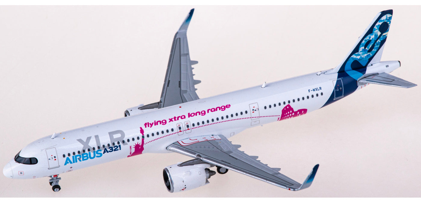 1:400 JC Wings LH4301 Airbus Airbus A321XLR F-WXLR Aircraft Model+Free Tractor