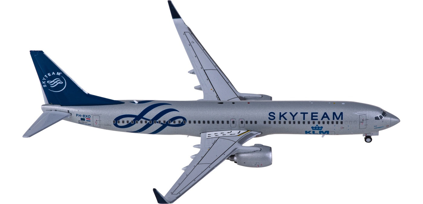 1:400 JC Wings XX40003 KLM Boeing 737-900 PH-BXO "SKYTEAM" Aircraft Model+Free Tractor