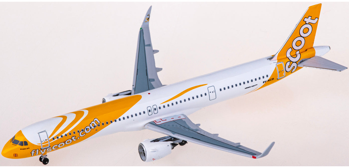 1:400 AeroClassics AC411304 Scoot Airbus A320neo 9V-NCD Aircraft Model+Free Tractor