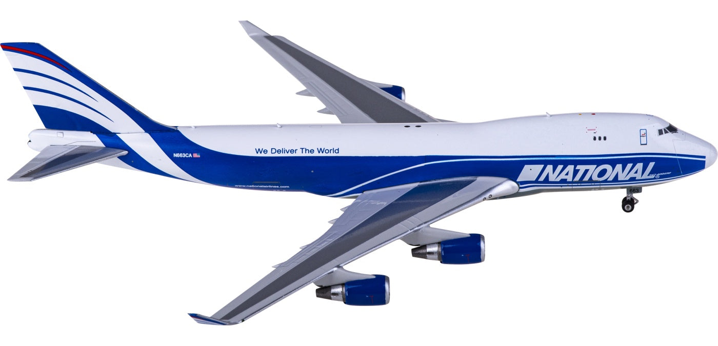 1:400 Phoenix PH11807 National Airlines Boeing 747-400F N663CA+Free Tractor