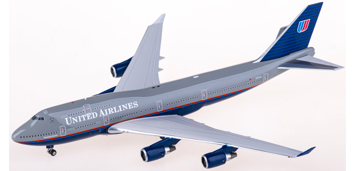 1:400 Phoenix PH04535 United Airlines Boeing 747-400 N187UA+Free Tractor