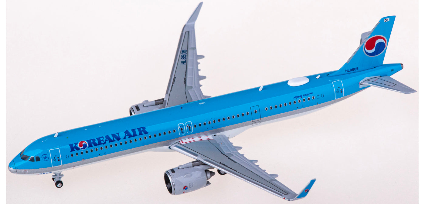 1:400 JC Wings XX40095 Korean Air Airbus A321neo HL8505 Aircraft Model+Free Tractor