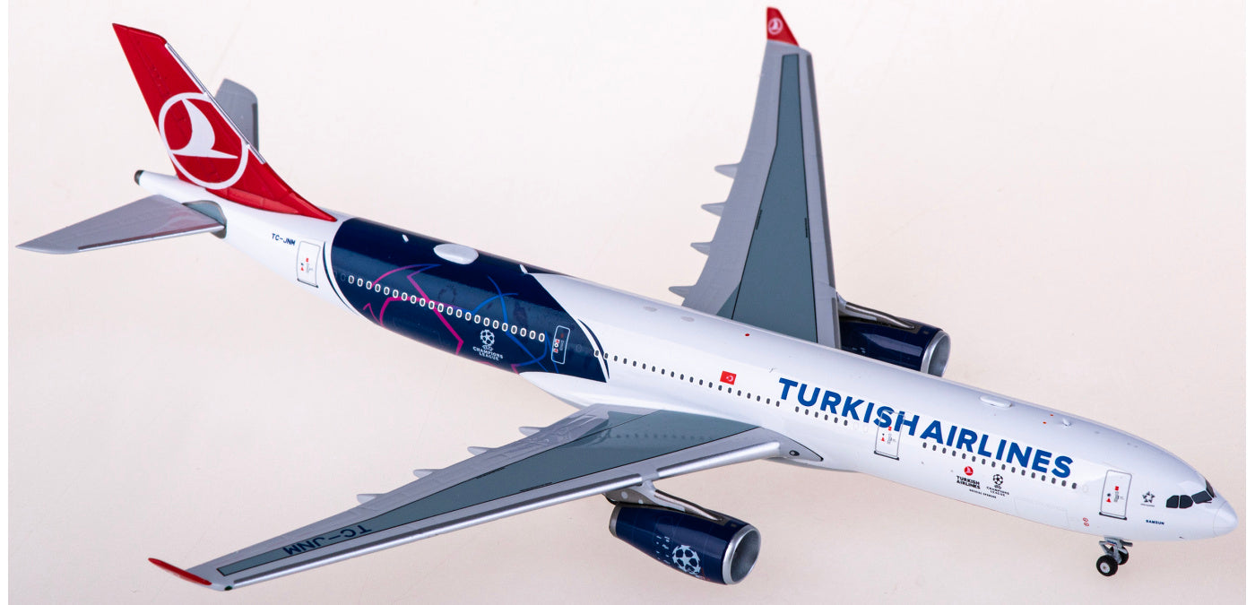 1:400 NG Models NG62061 Turkish Airlines Airbus A330-300 TC-JNM Aircraft Model+Free Tractor