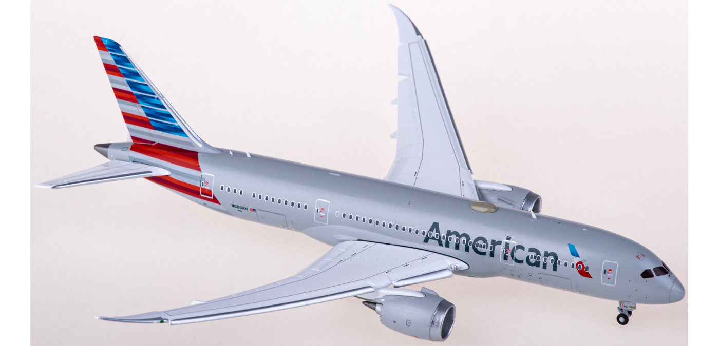 1:400 Geminijets GJAAL2087 American Airlines Boeing 787-8 N808AN Aircraft Model+Free Tractor