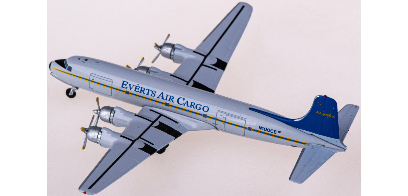 1:400 AeroClassics AC411282 Everts Air Cargo Douglas DC-6 N100CE Aircraft Model+Free Tractor