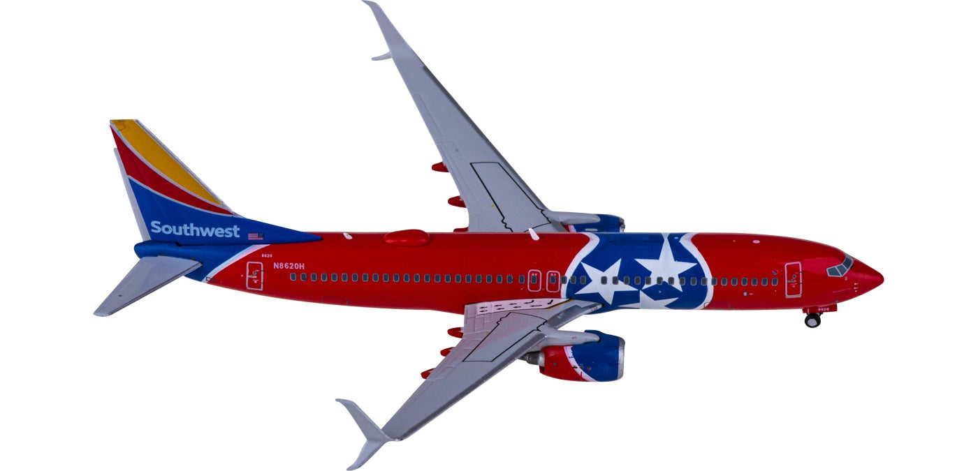 1:400 Geminijets GJSWA2185 Southwest Airlines Boeing 737-800s N8620H Aircraft Model+Free Tractor