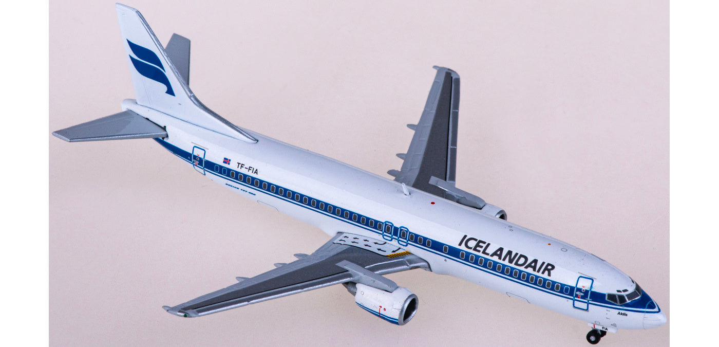 1:400 JC Wings LH4307 Icelandair Boeing 737-400 TF-FIA Aircraft Model+Free Tractor