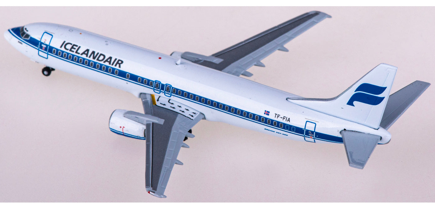 1:400 JC Wings LH4307 Icelandair Boeing 737-400 TF-FIA Aircraft Model+Free Tractor