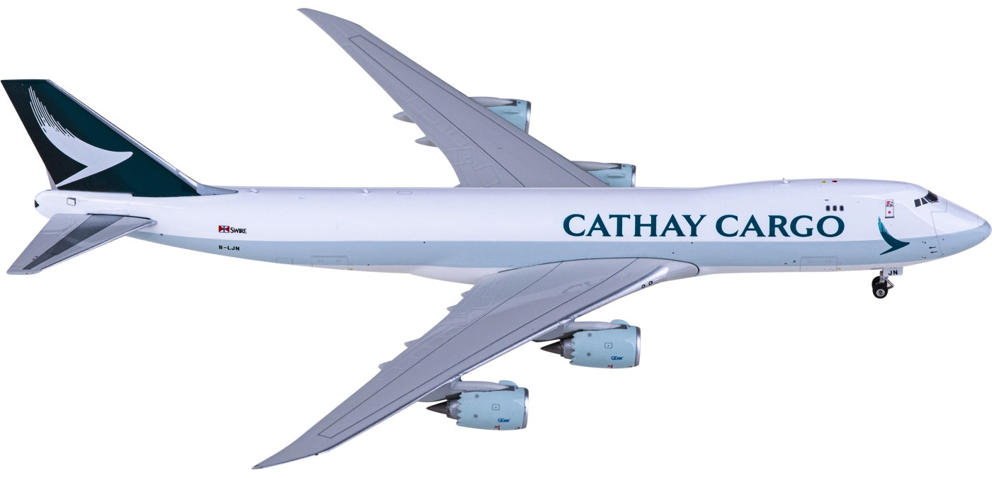 1:400 Phoenix PH04575 Cathay Pacific Cargo Boeing 747-8 B-LJN Aircraft Model+Free Tractor