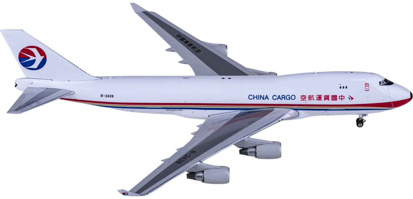 1:400 Phoenix PH11859 China Cargo Airlines Boeing 747-400 B-2428 Aircraft Model+Free Tractor