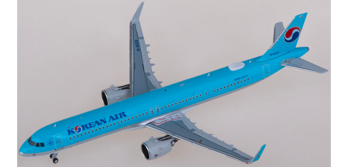 1:400 NG Models NG13096 Korean Air Airbus A321neo HL8509 Aircraft Model+Free Tractor