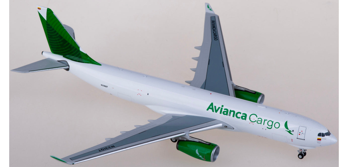 1:400 NG Models NG61071 Avianca Airbus A330-200F N331QT Aircraft Model+Free Tractor