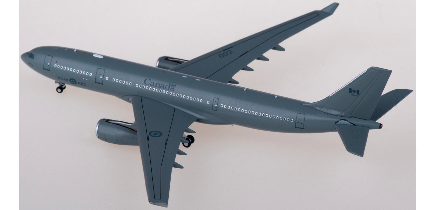 1:400 NG Models NG61068 RCAF Airbus A330-200 CC-330 Husky 330003 Aircraft Model+Free Tractor