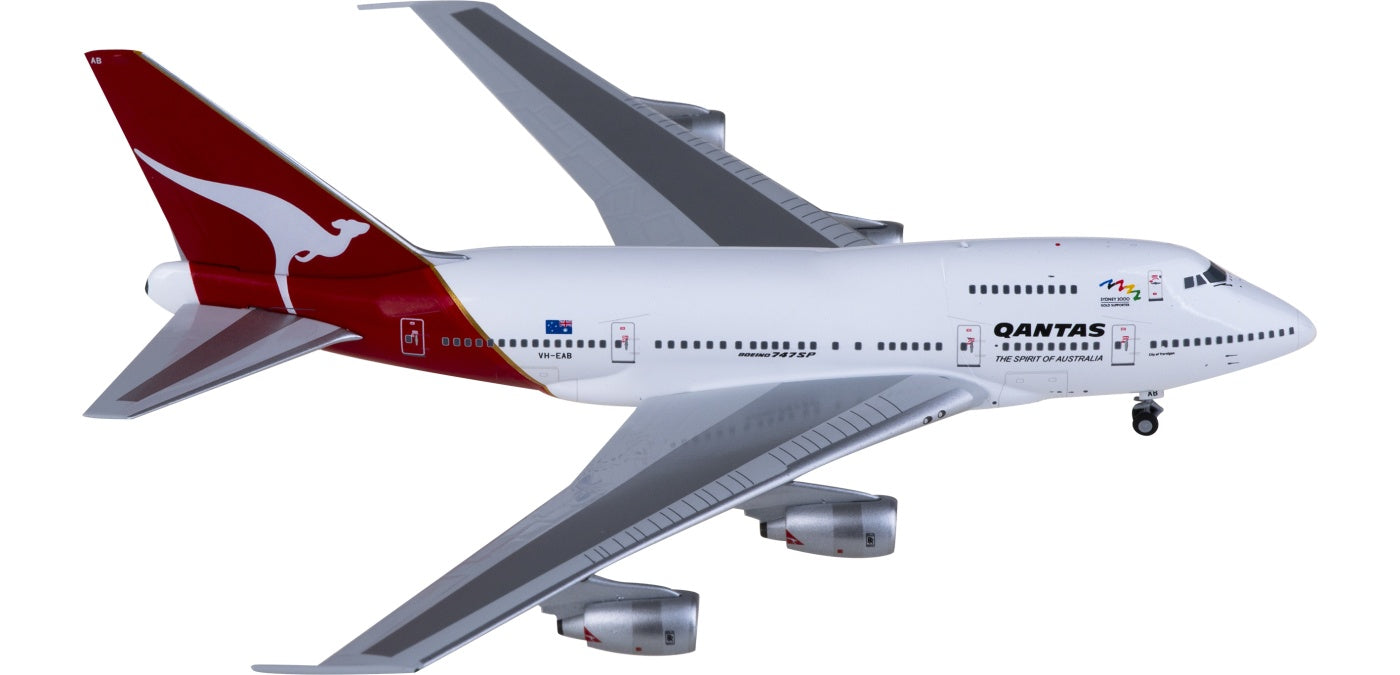 1:400 NG Models NG07037 Qantas Airways Boeing 747SP VH-EAB Aircraft Model+Free Tractor