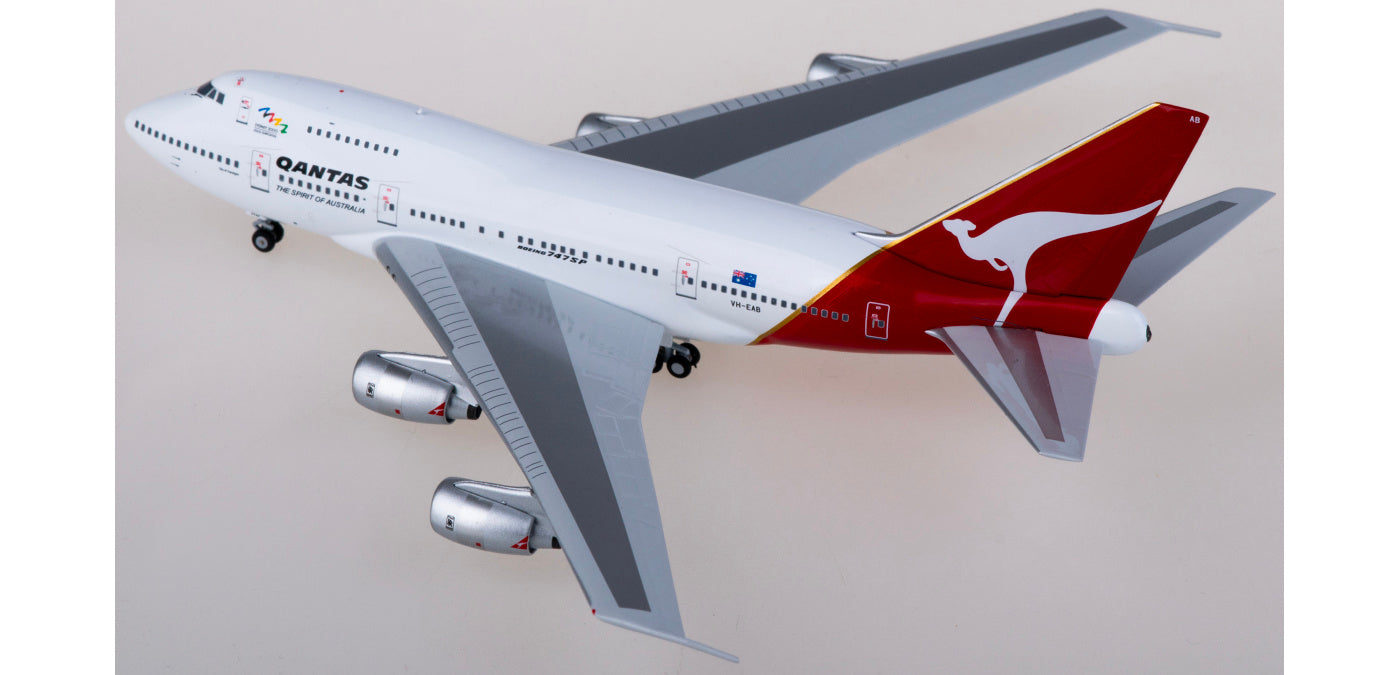 1:400 NG Models NG07037 Qantas Airways Boeing 747SP VH-EAB Aircraft Model+Free Tractor