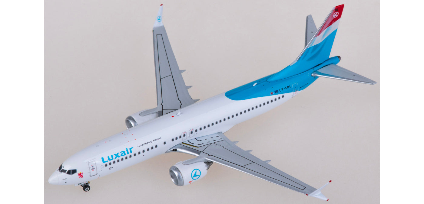 1:400 Phoenix PH11847 Luxair Boeing 737 MAX 8 LX-LBL Aircraft Model+Free Tractor