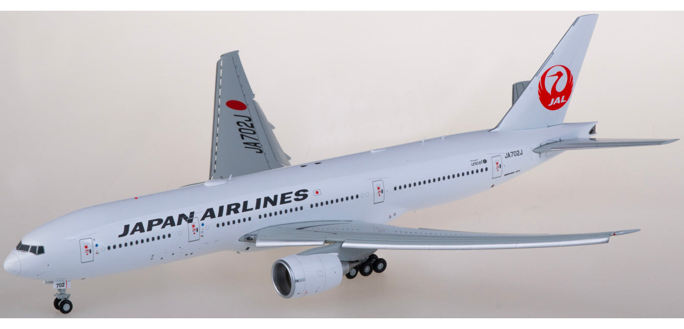 1:200 JC Wings SA2043A Japan Airlines Boeing 777-200ER JA702J "Flaps Down" Aircraft Model