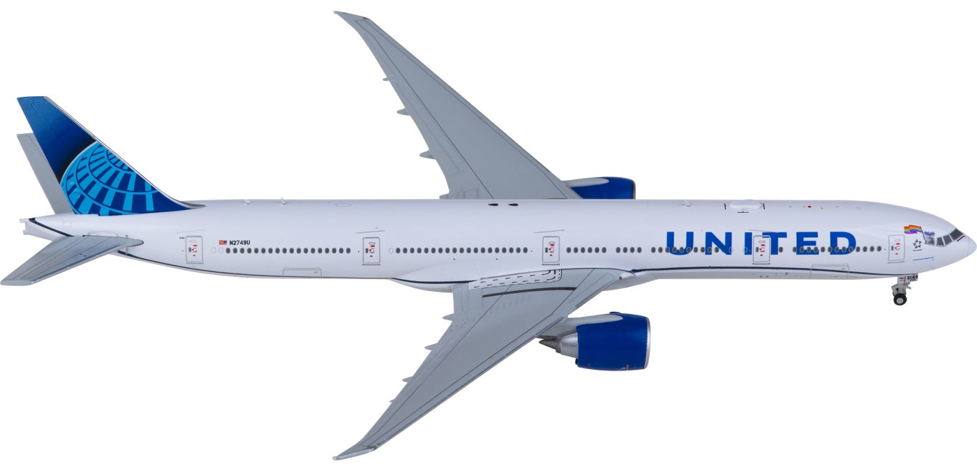 1:400 JC Wings XX40183 United Airlines Boeing 777-300ER N2749U Aircraft Model+Free Tractor