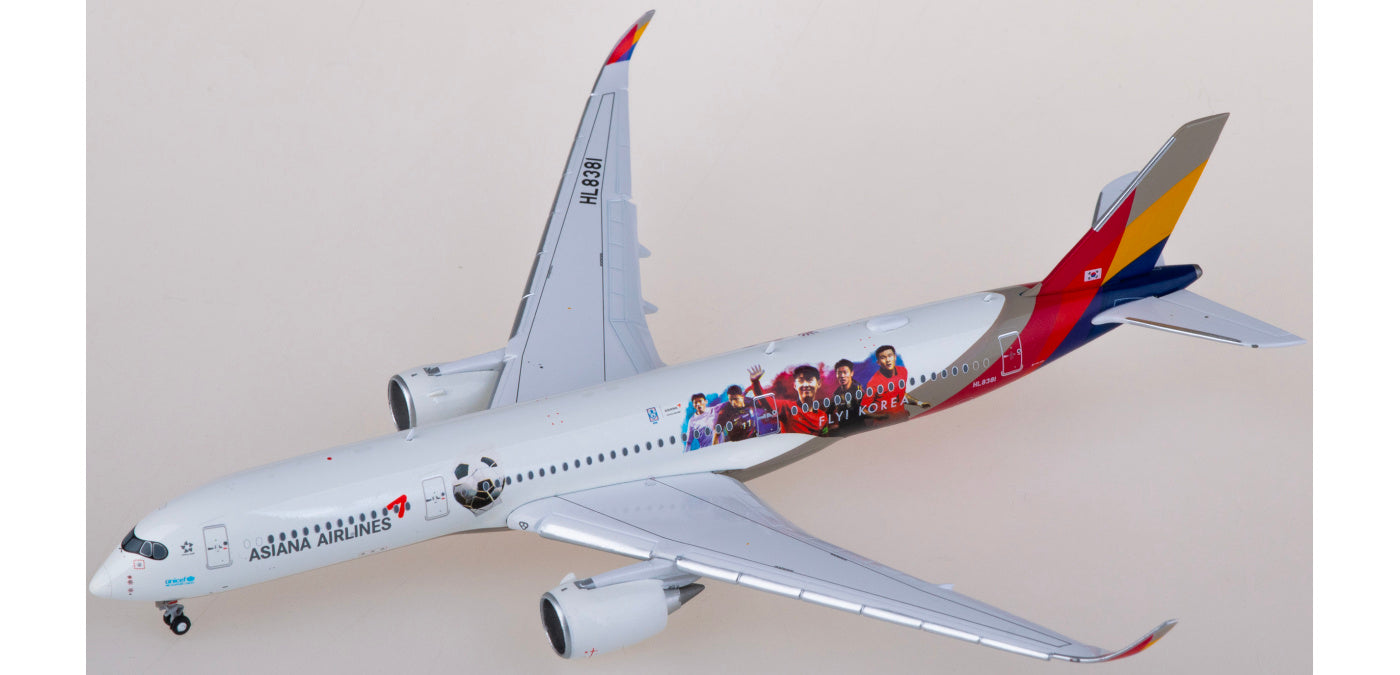 1:400 JC Wings SA4016A Asiana Airbus A350-900XWB HL8381 "Flaps down"Aircraft Model+Free Tractor