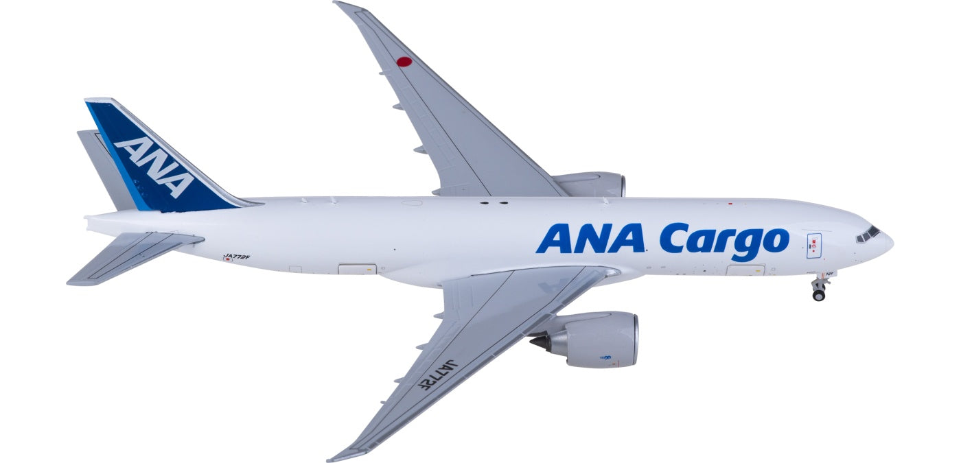 1:400 JC Wings XX40084C ANA Cargo Boeing 777-200LRF JA772F Aircraft Model+Free Tractor
