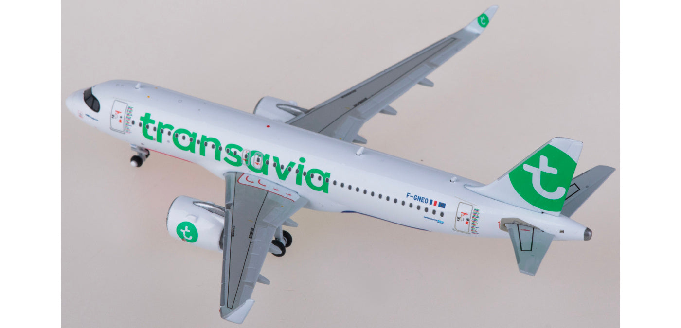 1:400 Geminijets  GJTRA2249 Transavia  Airbus A320neo F-GNEO Aircraft Model+Free Tractor