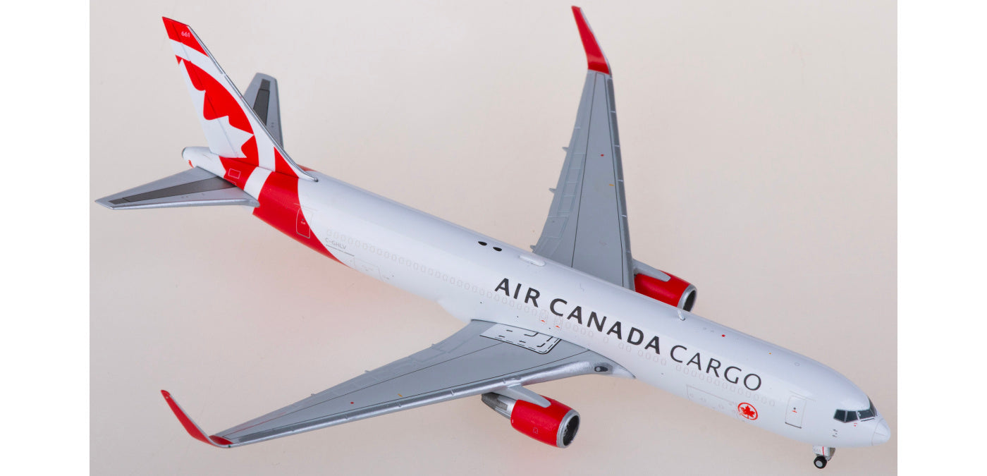1:400 JC Wings XX40177 Air Canada Cargo Boeing 767-300ER C-GHLV Aircraft Model+Free Tractor