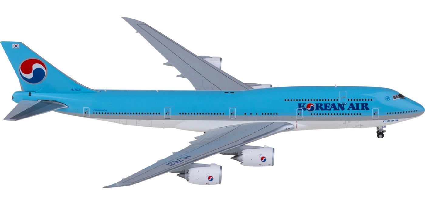 1:400 JC Wings EW4748002 Korean Air Boeing 747-8i HL7631 Aircraft Model+Free Tractor