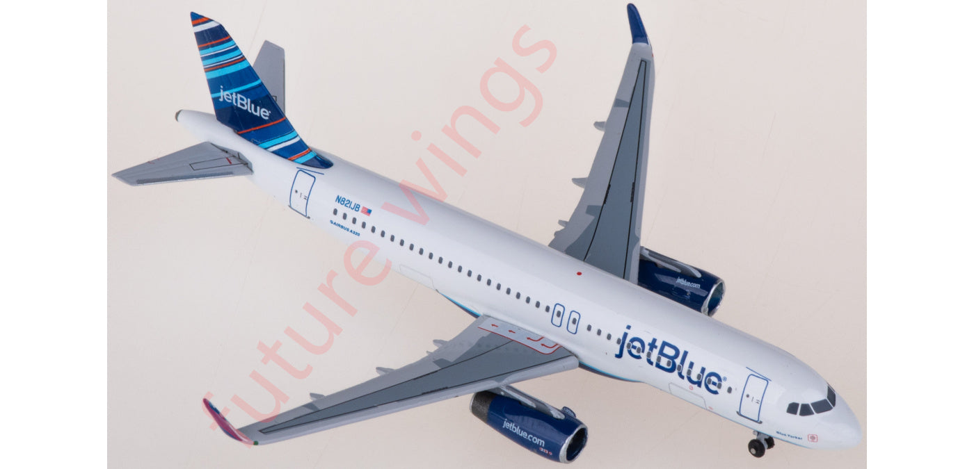 1:400 AeroClassics AC411268 JetBlue Airbus A320 N821JB Aircraft Model+Free Tractor