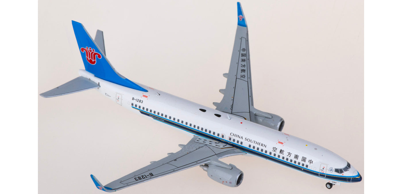 1:400 JC Wings XX4054 China Southern Boeing 737-800 B-1283 Aircraft Model+Free Tractor