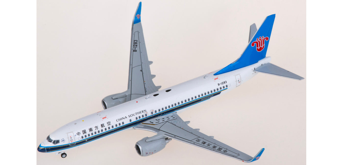 1:400 JC Wings XX4054 China Southern Boeing 737-800 B-1283 Aircraft Model+Free Tractor