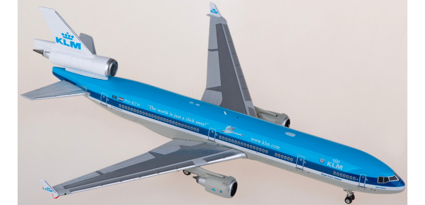 1:400 Phoenix PH11903 KLM McDonnell Douglas MD-11 PH-KCH Aircraft Model+Free Tractor