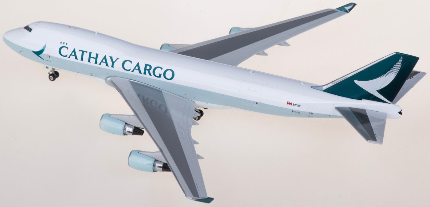 1:400 Phoenix PH04585 Cathay Pacific Cargo Boeing 747-400 B-LIC Aircraft Model+Free Tractor