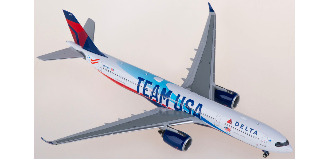 1:400 Phoenix PH04589 Delta Air Lines Airbus A330-900neo N411DX Aircraft Model+Free Tractor