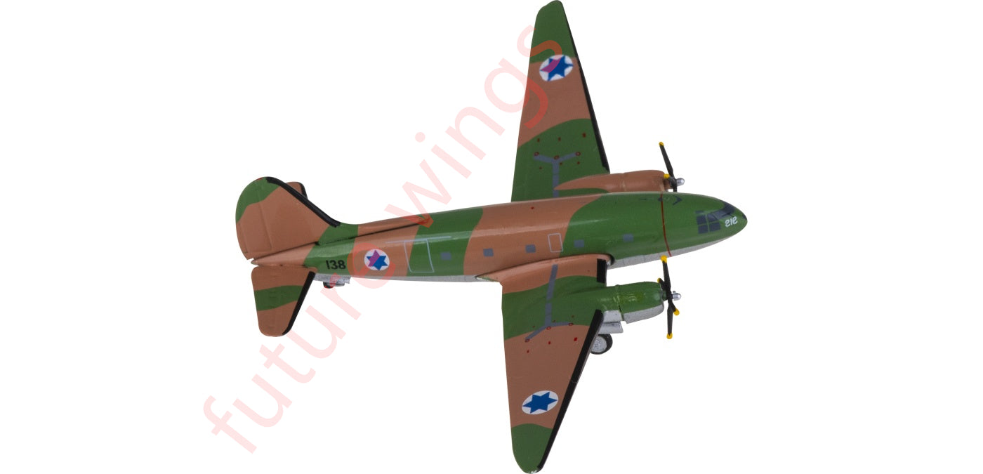 1:400 AeroClassics AC411357 IAF Israeli Air Force Curtiss C-46 138 Aircraft Model+Free Tractor