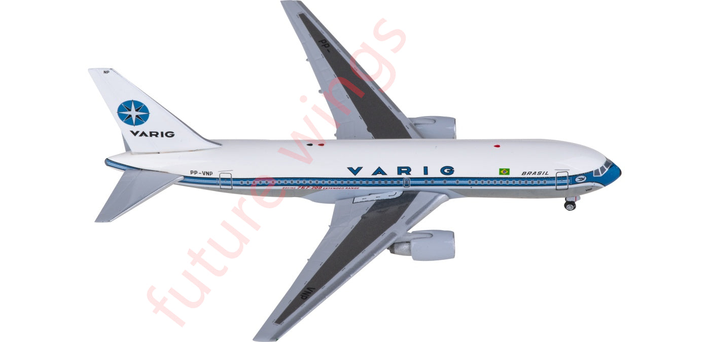 1:400 AeroClassics AC411236 VARIG Boeing 767-200 PP-VNP Aircraft Model+Free Tractor