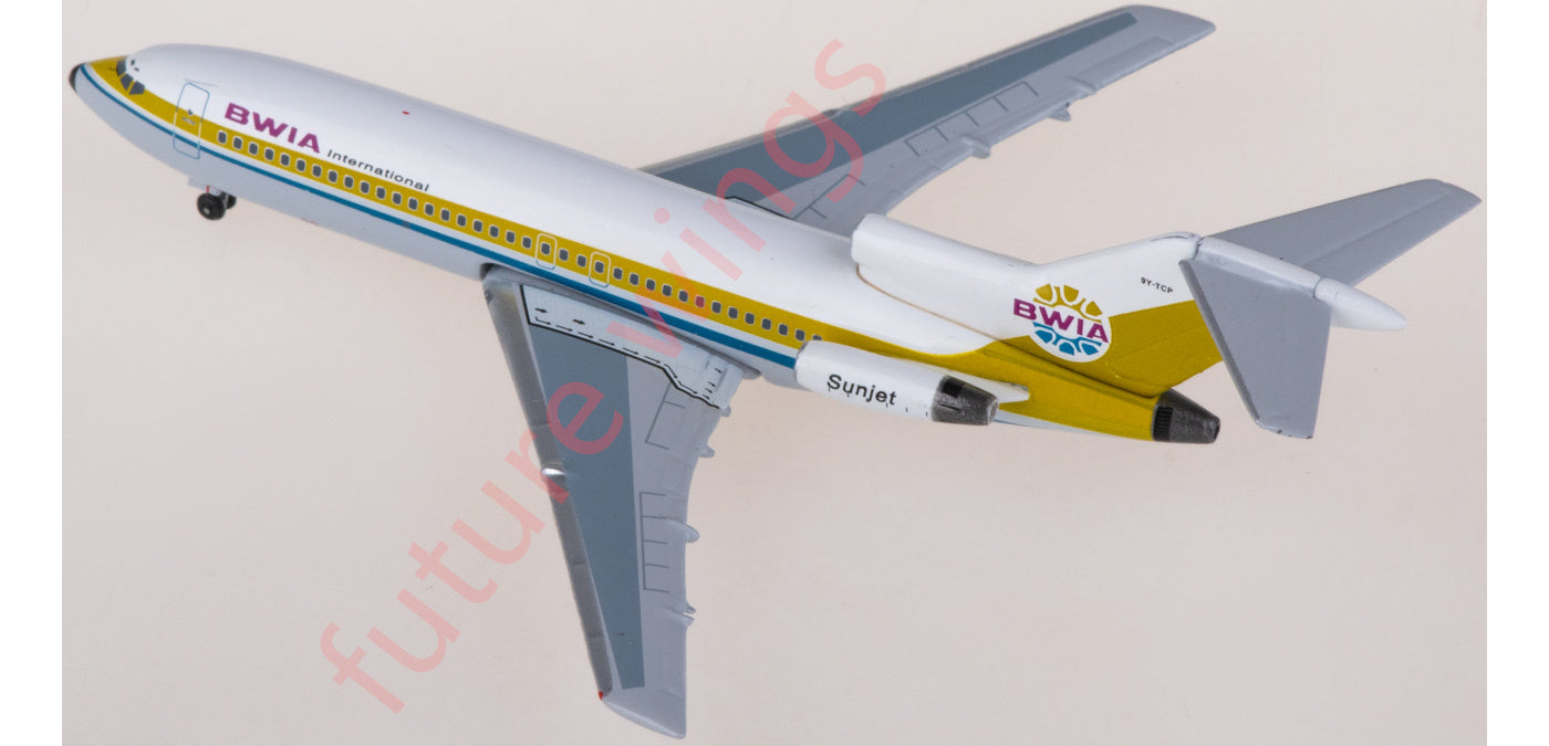 1:400 AeroClassics AC411261 BWIA West Indies Airways Boeing 727-100 9Y-TCP Aircraft Model+Free Tractor