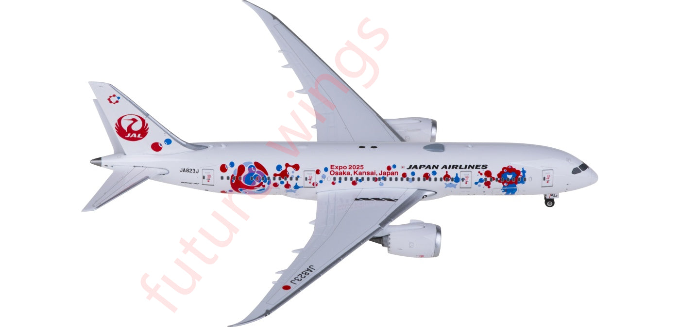 1:400 Phoenix PH04603 Japan Airlines Boeing 787-8 JA823J Aircraft Model+Free Tractor