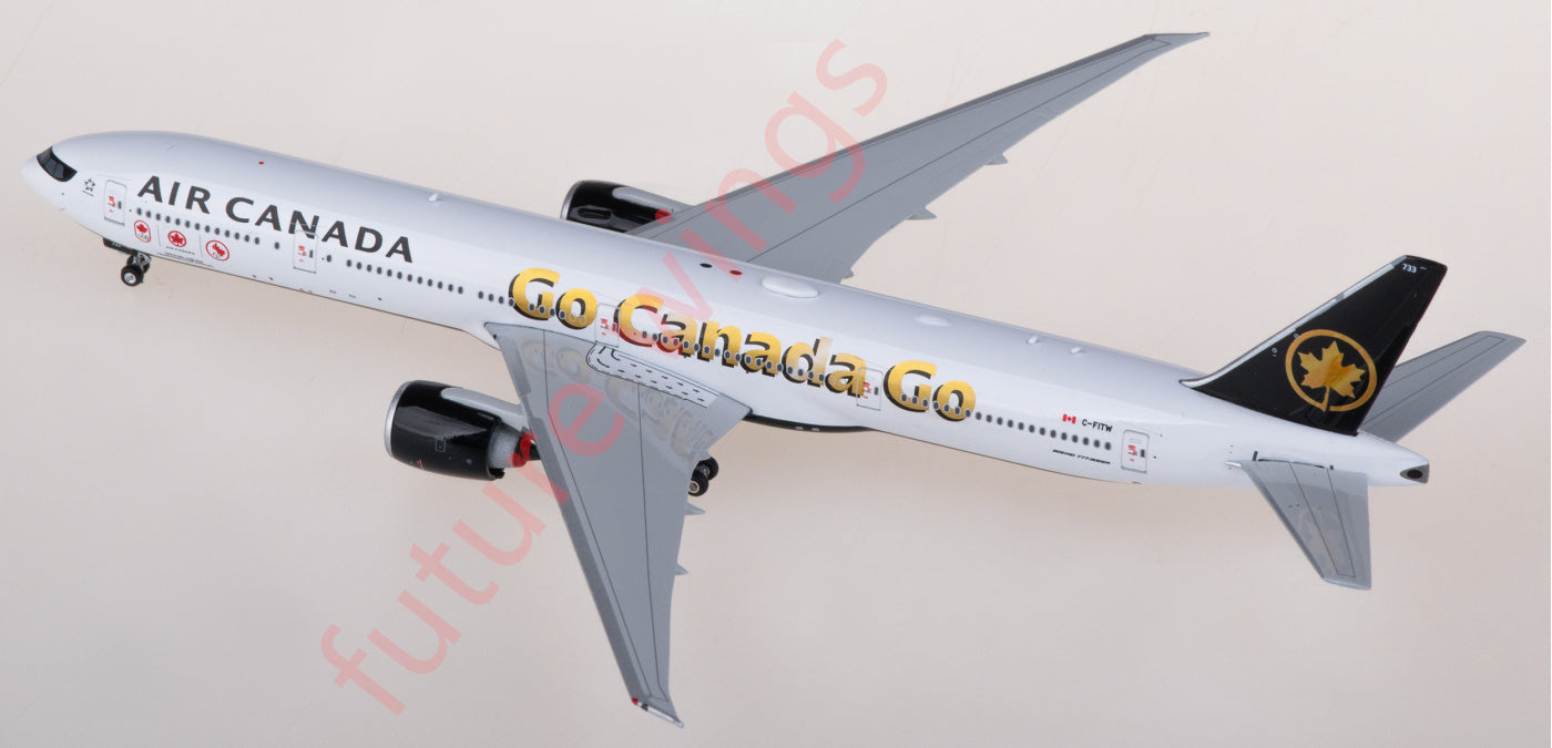 1:400 Phoenix PH04601 Air Canada Boeing 777-300ER C-FITW Aircraft Model+Free Tractor