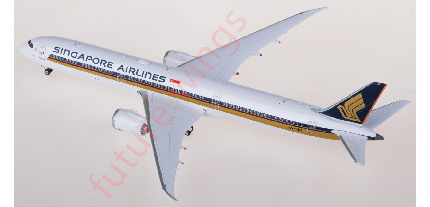 1:400 Phoenix PH04605 Singapore Airlines Boeing 787-10 9V-SCY Aircraft Model+Free Tractor