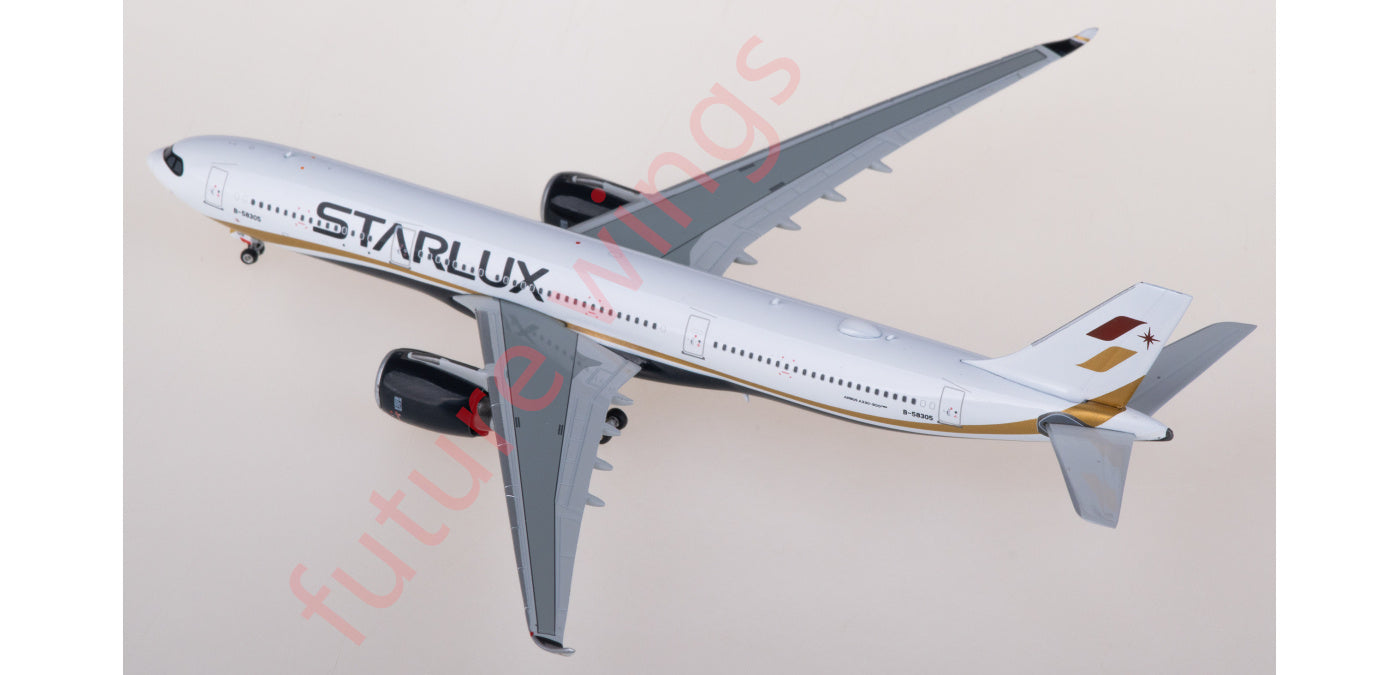 1:400 Phoenix PH11928 Starlux Airlines Airbus A330-900neo B-58305 Aircraft Model+Free Tractor