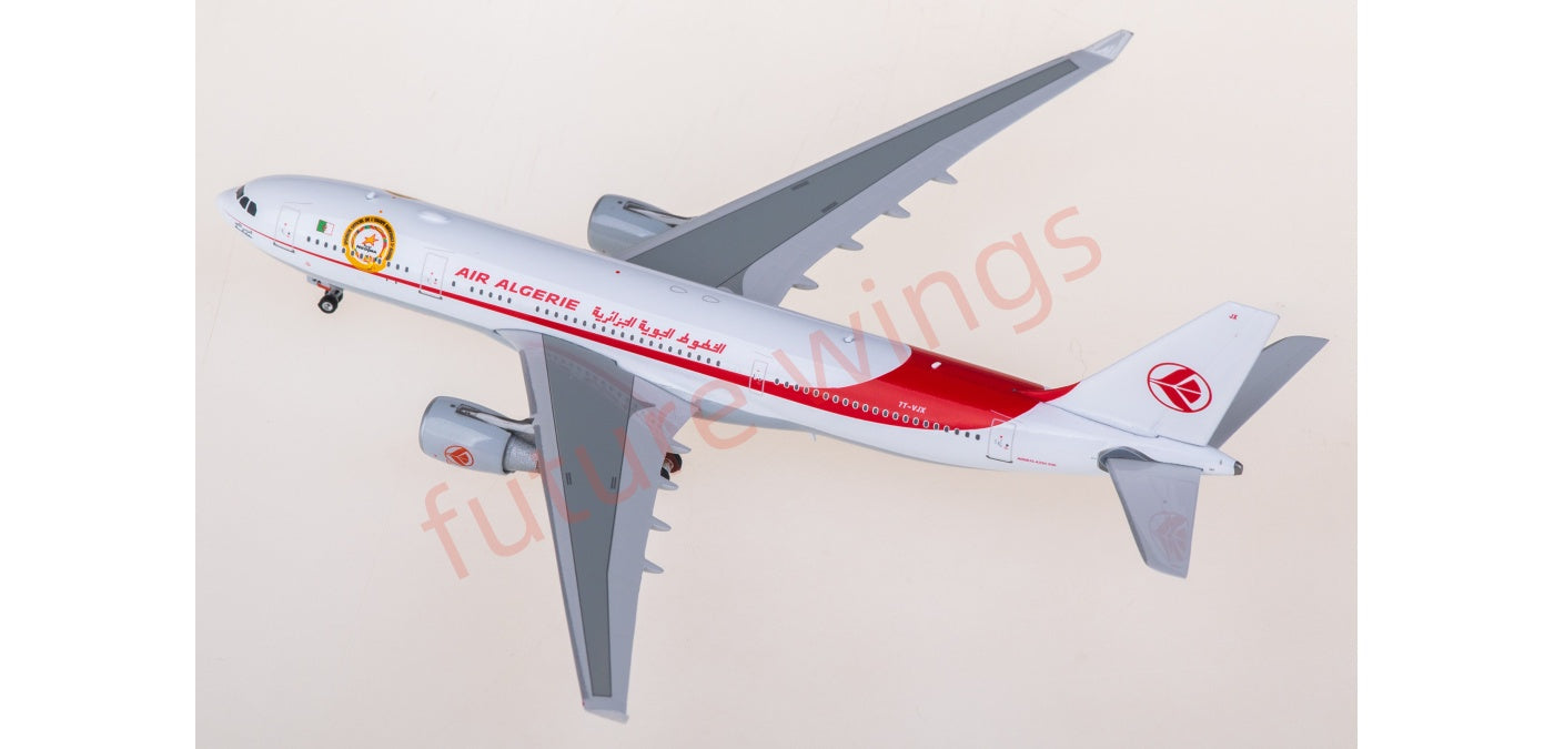 1:400 Phoenix PH11973 Air Algerie Airbus A330-200 7T-VJX Aircraft Model+Free Tractor