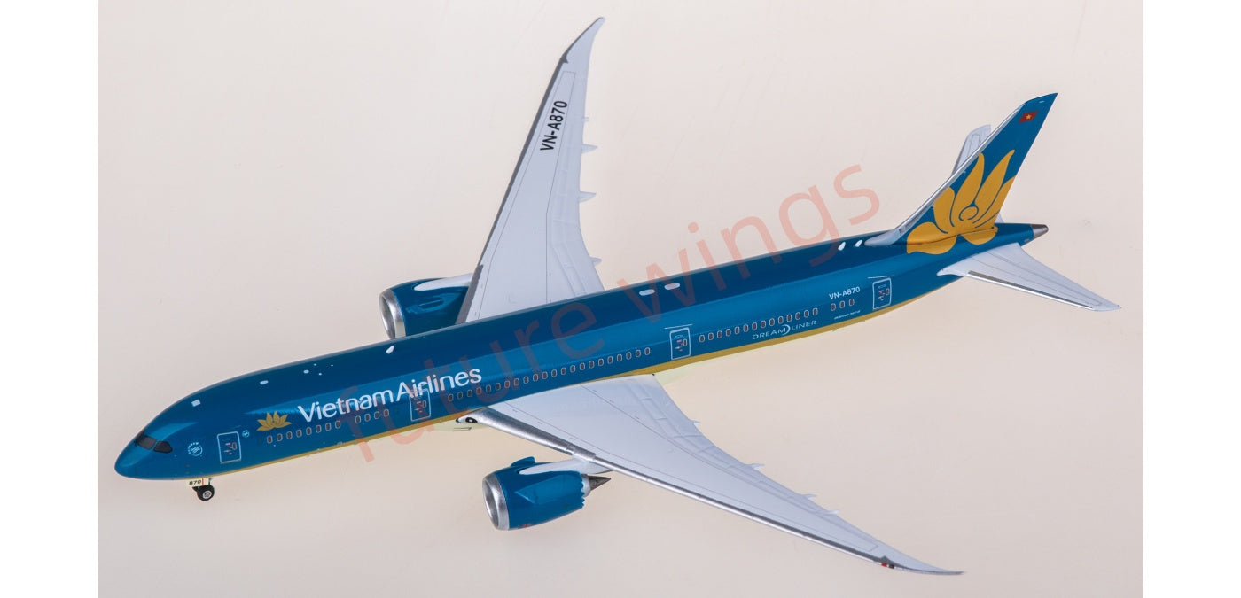 1:400 Phoenix PH11962 Vietnam Airlines Boeing 787-9 VN-A870 Aircraft Model+Free Tractor